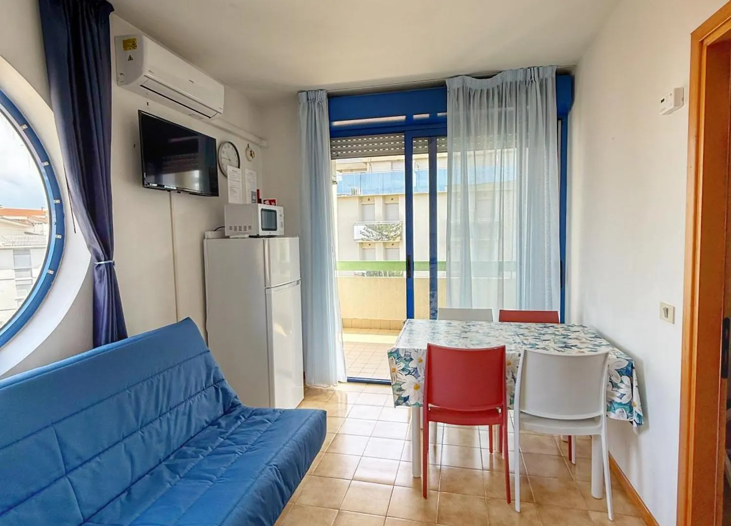 Grazioso Appartamento N 47 A 100Mt Dal Mare location