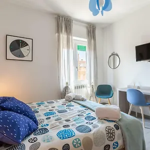 La Casa Di Anto , Roma Italia